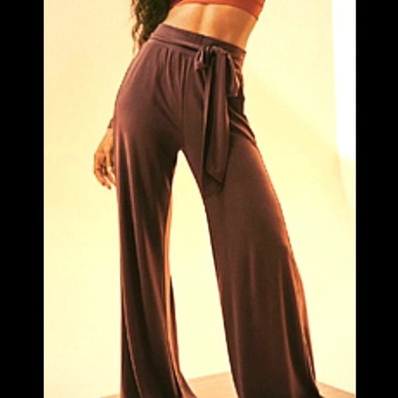 Fabletics Pants - Fabletics Womens Wide Leg Yoga Leggings Sweat Pants Small